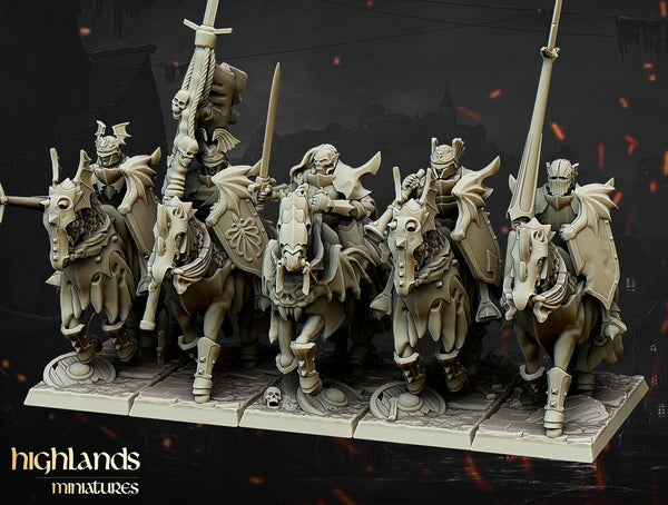 Vampire Knight (Blood Knight)  unit  by Highlands Miniatures
