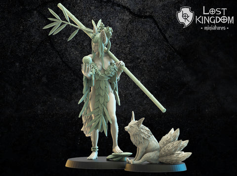 Mori Elves Hanako Kitsune Druid And Baby Kyubi By Lost Kingdoms