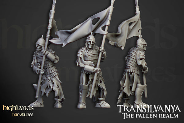 Armored Skeleton Warriors / Spearmen by Highlands Miniatures